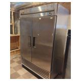 True Refrigerator Stainless Steel 2-Door Unit