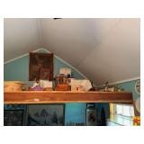 Contents of the Right Side Loft: Religious Photo & More