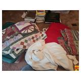 Quilt & Blankets