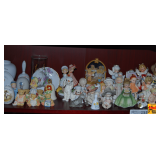 Contents of Shelf in Curio: Figurines
