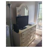 Bedroom Dresser With Mirror & Nightstand