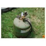 Green Metal Pressurized Tank with Gauge and Hose