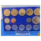 2007 United States Mint (Philadelphia) Uncirculated Coin Set: 14 Coins including Cent, Nickel, Dime, Half-Dollar, Five Dollars & Five State Quarters