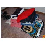 Assorted Bedding and Throw Blanket Collection