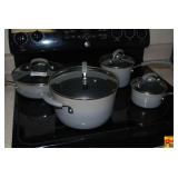 Four-Piece Gray Cookware Set with Glass Lids