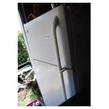 Frigidaire Top Mount Refrigerator-Freezer 18.2 Cu Ft