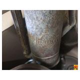 Huffman Manufacturing Co. Metal Oil Dispenser Cans and Containers