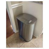 StaInless Steel Step Trash Can