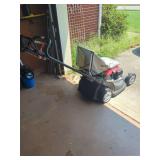 Honda HRX 217 Versamow Lawn Mower With GCV 200 EngIne & Grass Collection Bag