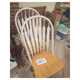Set of Two Windsor-Style Wooden Dining Chairs with White Spindle Backs and Natural Wood Seats