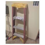 Werner Fiberglass Step Ladder and White's Metal Detector Lot