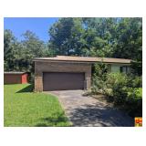 3-Bedroom Fixer-Upper Home On 0.95 Acre± Lot