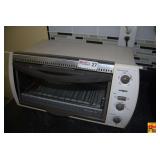 Black & Decker Dining-In Countertop Oven