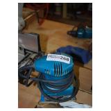 Makita Finishing Sander Model BO4552