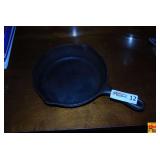 Cast Iron Skillet 5 SK Made in USA D 1
