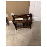 Wooden Magazine Rack with Handle and Spindle Dividers
