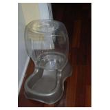 Plastic Gravity Pet Feeder or Water Dispenser