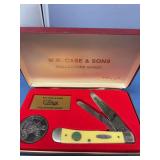W.R. Case & Sons John Deere Limited Edition Collectors Series Folding Pocket Knife with Display Case and Medallion