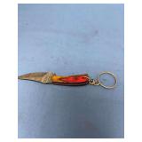 Damascus Steel Blade Keychain Knife with Wood Handle