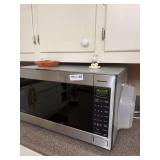 Panasonic The Genius Sensor 1250W Microwave Oven