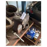 Craftsman Swivel Base Bench Vise with Anvil