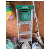 Werner Aluminum Step Ladder with Green Top