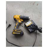 Dewalt DCD777 20V Max Brushless Cordless Drill Driver with Battery and Charger