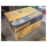 DeWalt 12" double Bevel Sliding Compound Miter Saw, DWS780 (NIB)