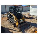 2017 ASV RT-30 Compact Track Loader; 895 hrs; SN ASVRT030J6YS00484 (050588)