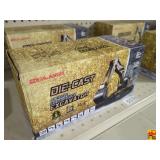 Die-Cast Remote Controlled Excavator (1:24), Model SDLM70