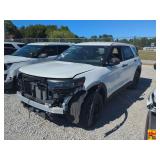 2022 Ford Police Interceptor; 10,850 miles; VIN 1FM5K8AB7NGA56283 (022395)