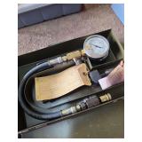 Pressure Manifold Gauge Set in Olive Green Metal Case
