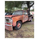 Chevrolet Tow Truck with Winch and Boom