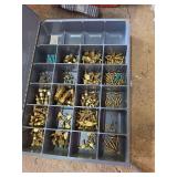 Universal Pneumatic Fittings Kit in Metal Case