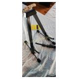 2 guitar stands