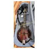 Kentucky Mandolin with hard case
