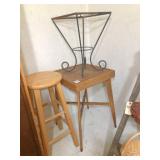 table 18x18, stool, metal frame table 14-1/2'