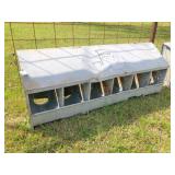 6 hole chicken nests