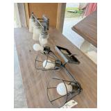 2 light fixtures