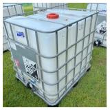 plast. container -cage is 39x48x45, unknown cont.