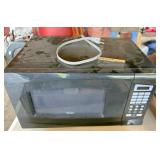 small Rival microwave - works