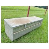 tread metal in bed tool box 61 x 20 x 20H