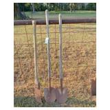 Kaiser blade & 2) shovels