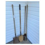 square shovel, spade, post hole digger