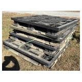 4) plastic pallets 48 x 48 x 6