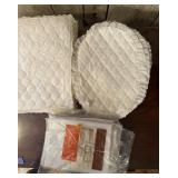 Vtg. Kitchen Panel Curtains and Lace Place Mats