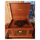 Crosley CR-78 Radio/CD/Tape/Phono - NOTE