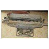 MCM Underwood Standard Typewriter - NOTE