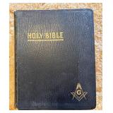 1960 Holy Bible Masonic Edition Cyclopedic Indexed