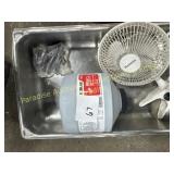 Ecolab detergent, pan, fan and more